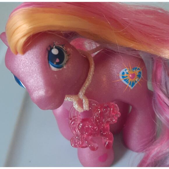 G3 My Little Pony Baby Pink Sunsparkle with Charm Hasbro MLP Rare HTF - Picture 1 of 5